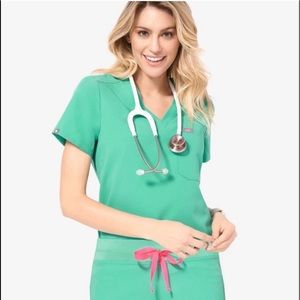 Figs Surgical Green Casma 3 Pocket Scrub Top